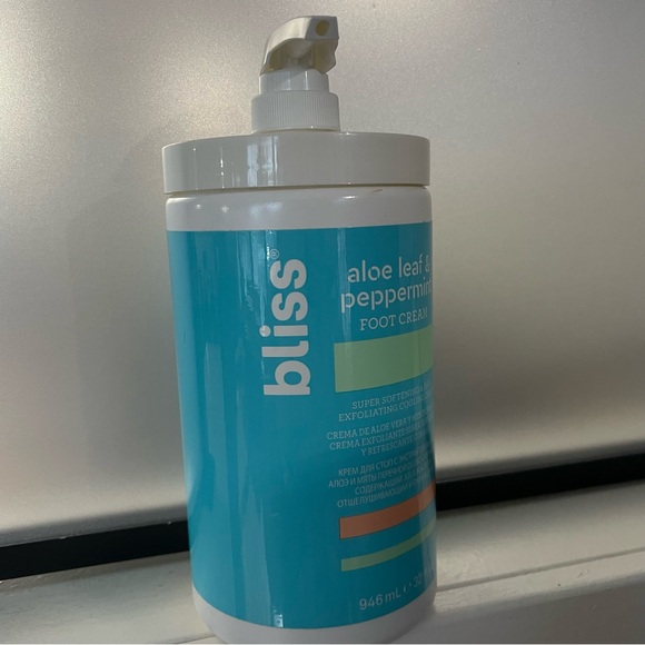 Bliss Aloe Leaf & Peppermint Foot Cream 32 fl oz new never used - Picture 2 of 2